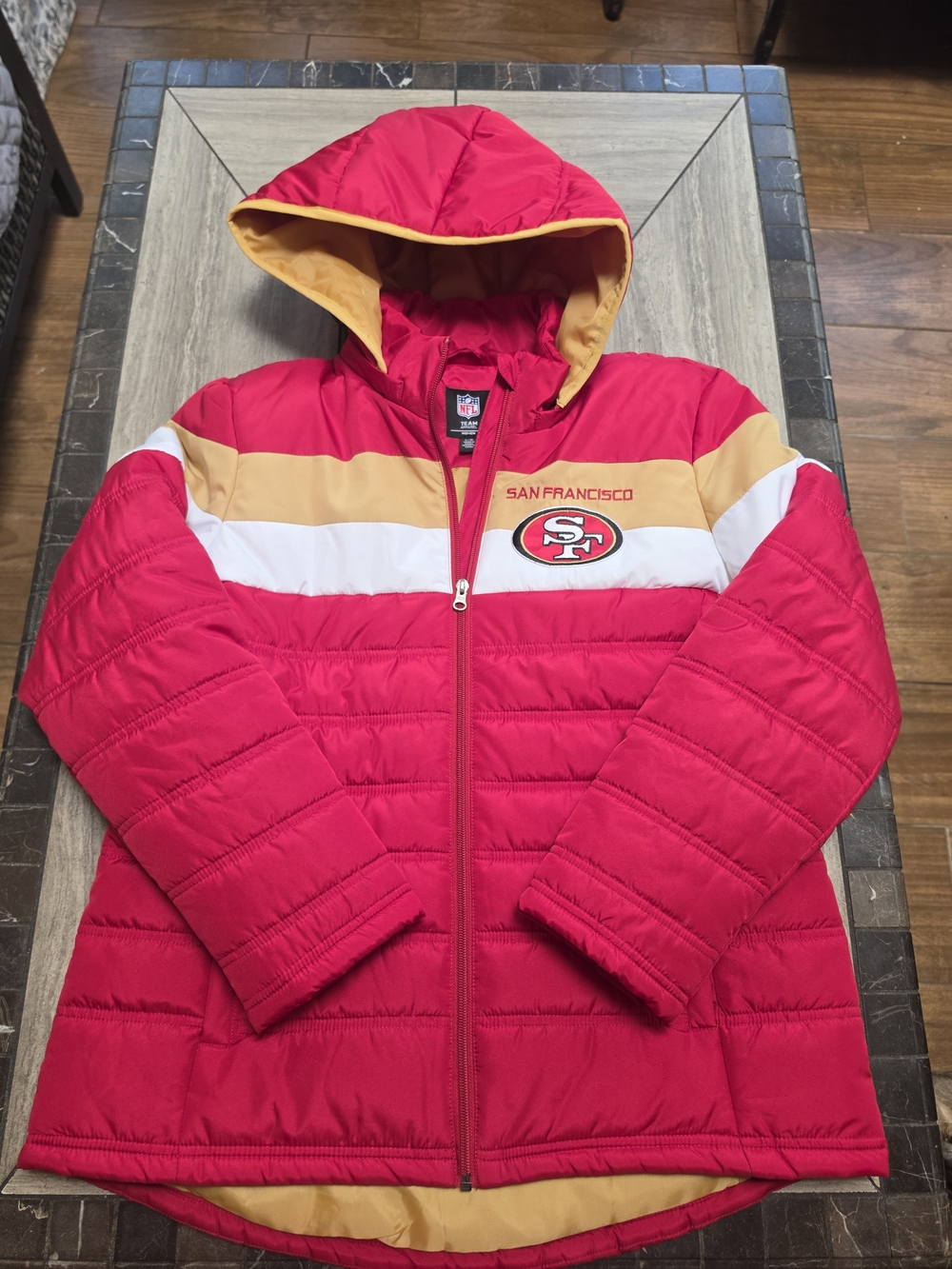 San Francisco 49ers Women's Red Hooded Puffer Jacket